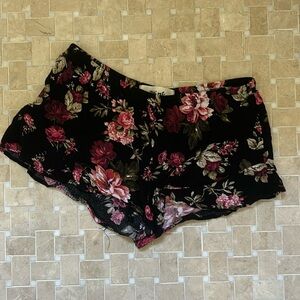 Black and flower flowy shorts